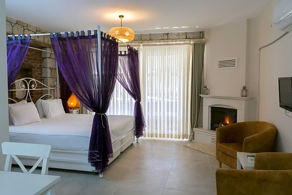Panda Alacati Hotel