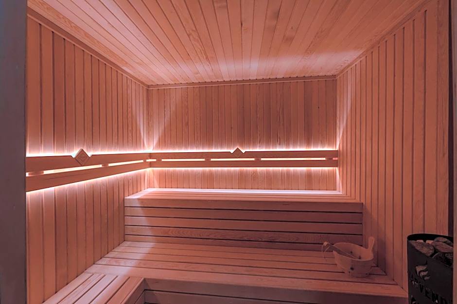 The Conforium Hotel Van