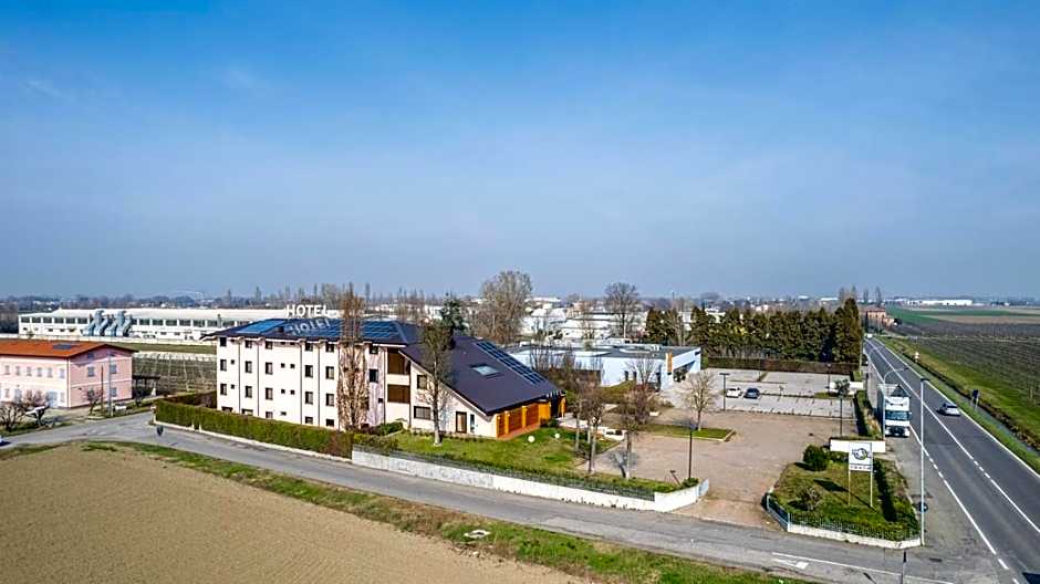 Confidence Hotel San Silvestro