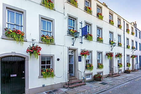 Georgian House Hotel