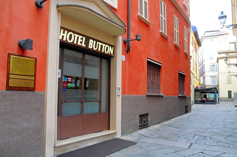 Hotel Button