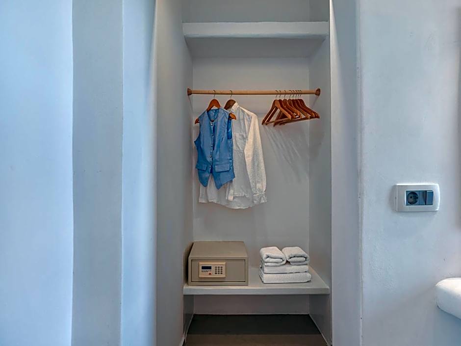 Tatakis Design Hotel, Fira