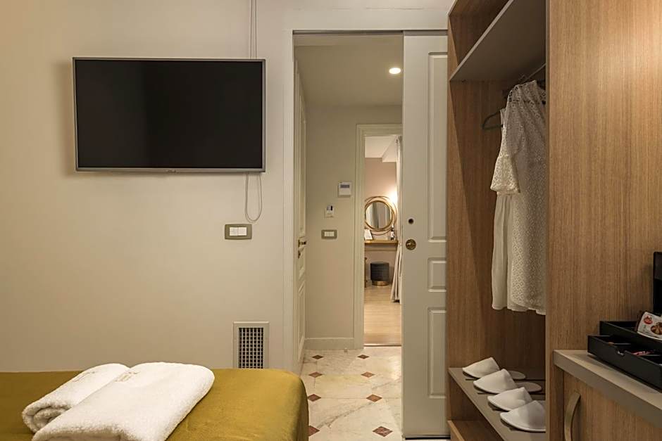 Plaza 1866 Superior City Rooms