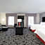 Hampton Inn & Suites Roanoke Airport