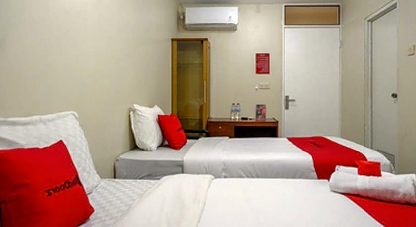 RedDoorz near RSUD Kudus
