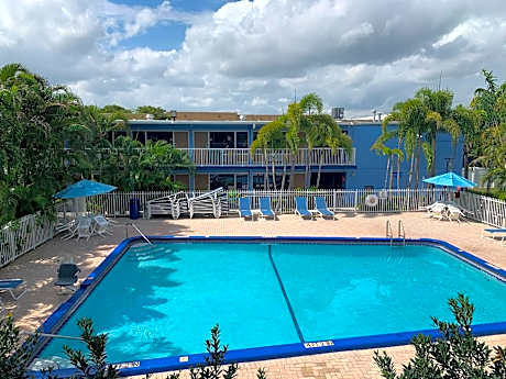 Rodeway Inn & Suites Fort Lauderdale Airport & Cruise Port