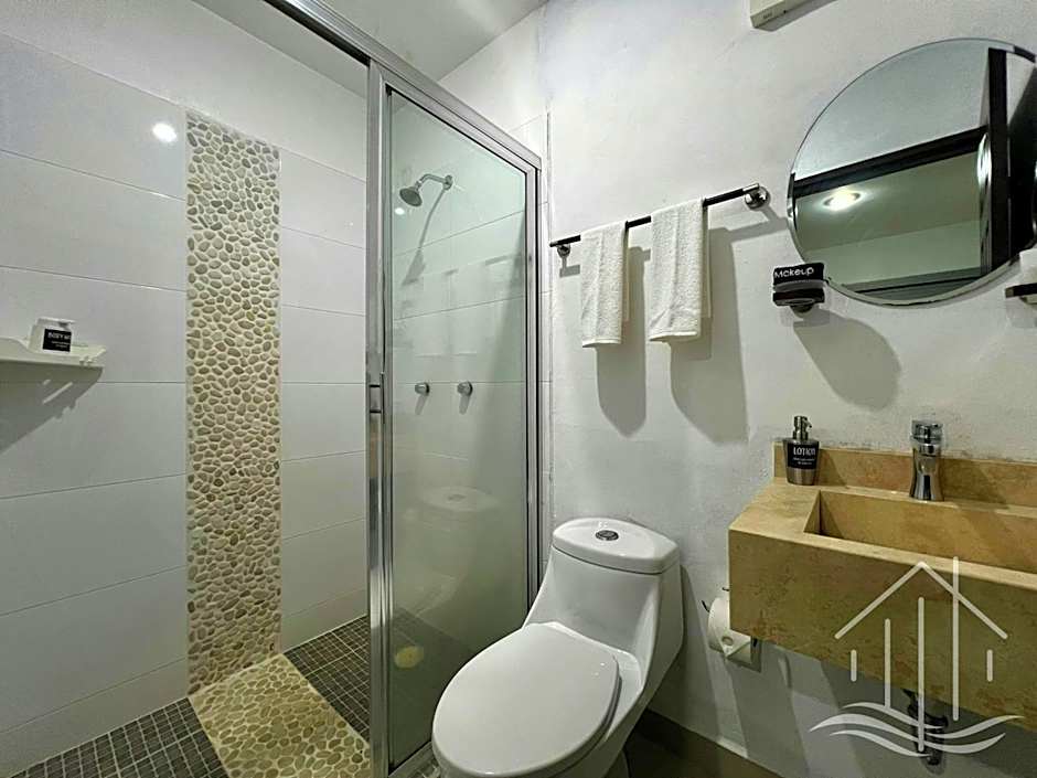 Promo-Sleeps 6-Walk to Beach & MazAgua Park-Pool-Gated