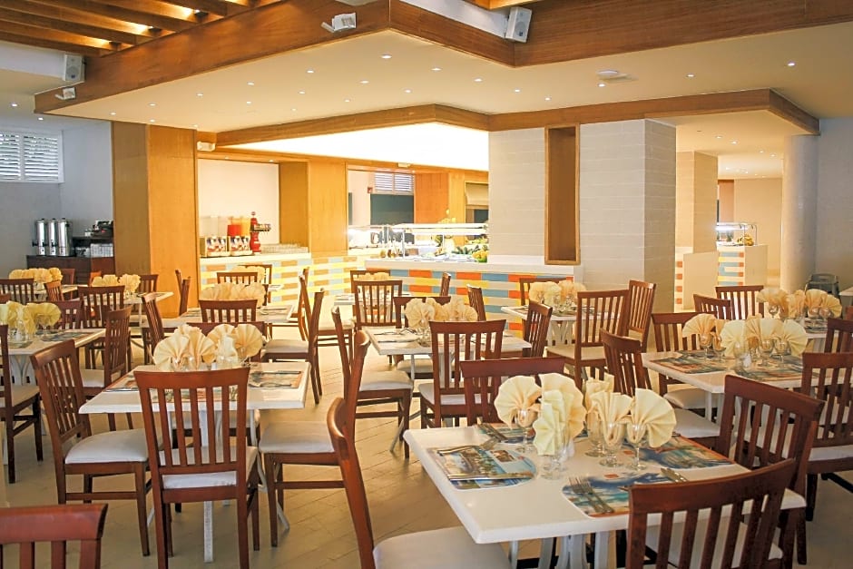 Viva Tangerine by Wyndham, A Trademark All Inclusive