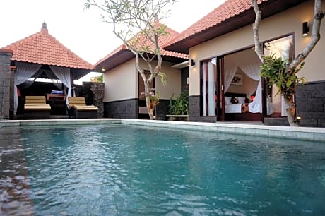 Three-Bedroom Villa with Private Pool and Free Benefit