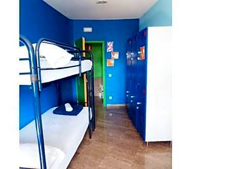Private Quadruple With Shared Bathroom
