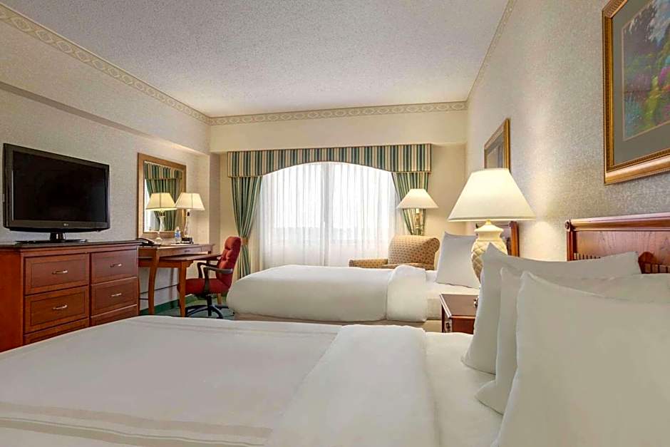 Radisson Hotel Cedar Rapids