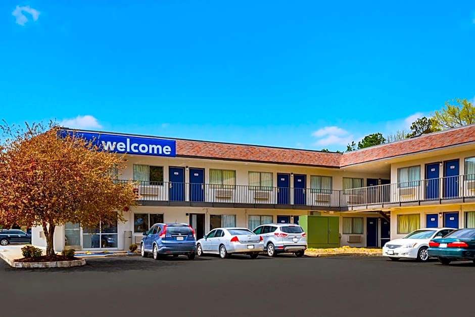 Motel 6-Sandston, VA - Richmond, Va