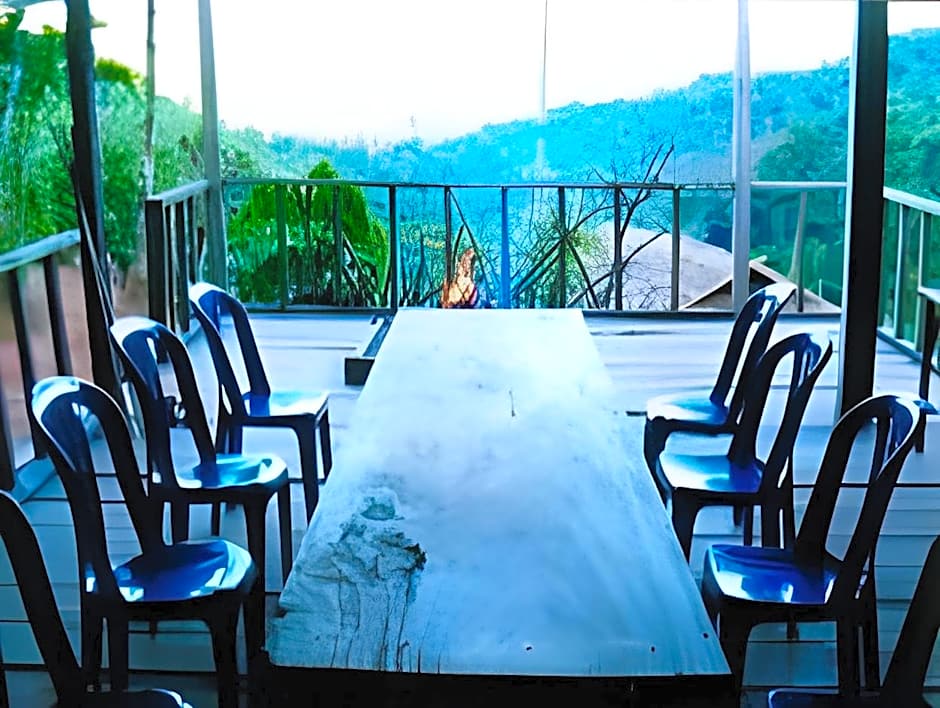 Akha Hill House Hotel