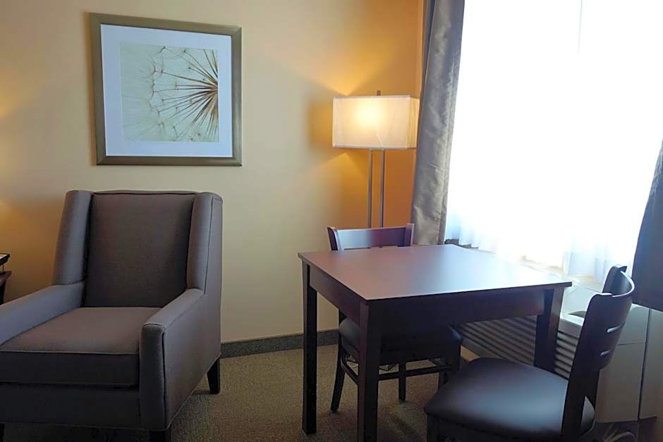 Travelodge by Wyndham Pincher Creek