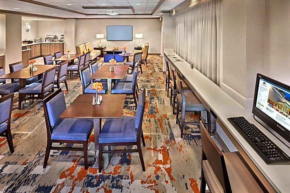 DoubleTree By Hilton Hotel Little Rock