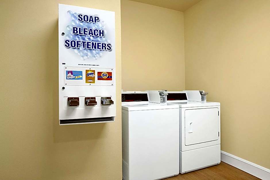 Spark by Hilton Victoria