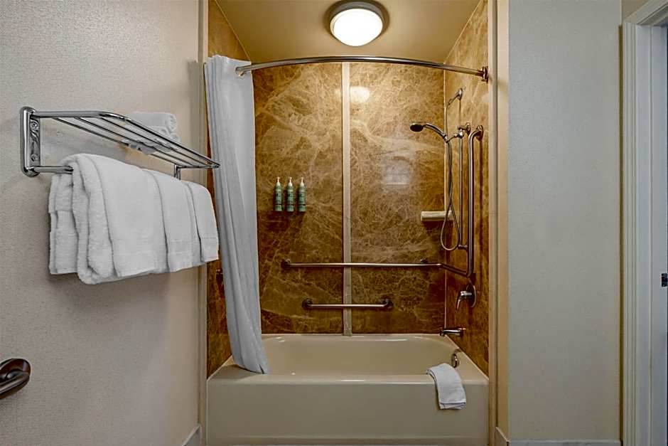 Best Western Hesperia-Victorville Suites
