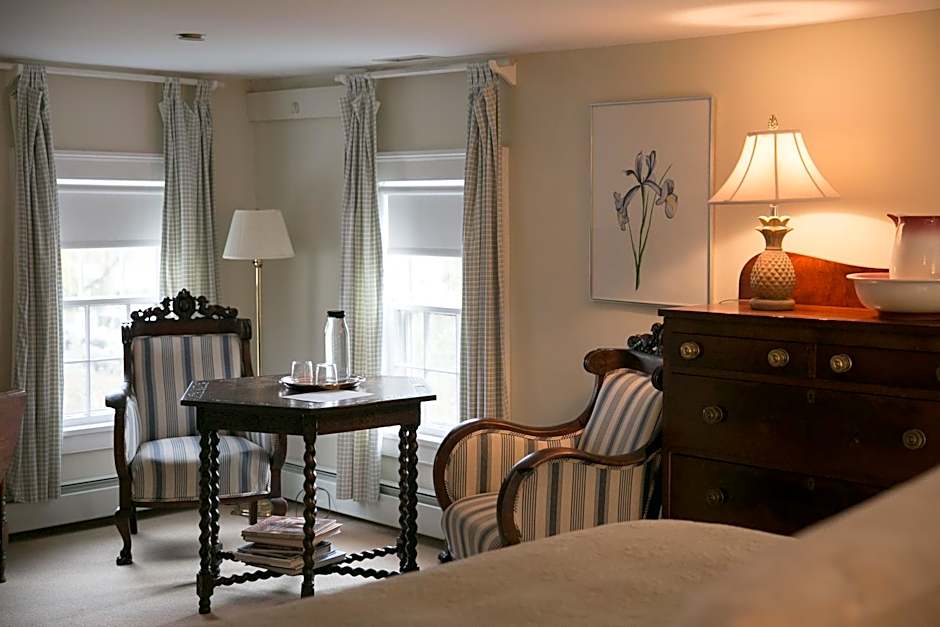 Bridgehampton Inn