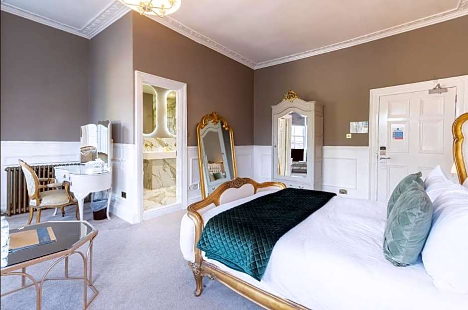 The Tontine Hotel