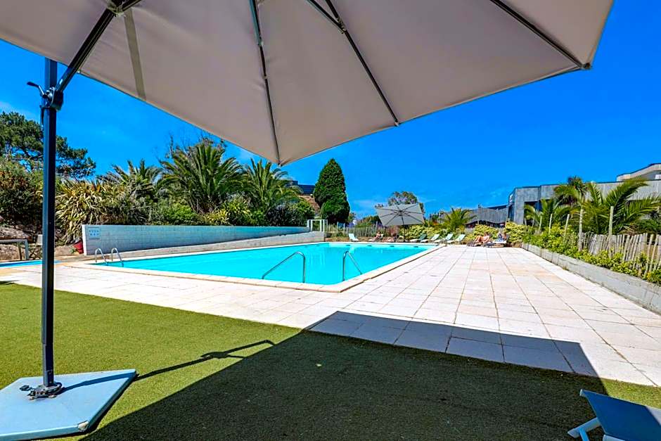 Brit Hotel Golfhotel Saint Samson