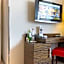 Ea Hotel Crystal Palace