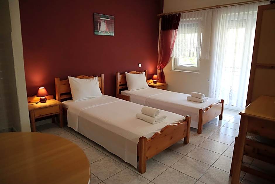 Delphin Rooms Sivota