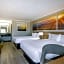 Days Inn & Suites by Wyndham Fayetteville NW Ft Bragg