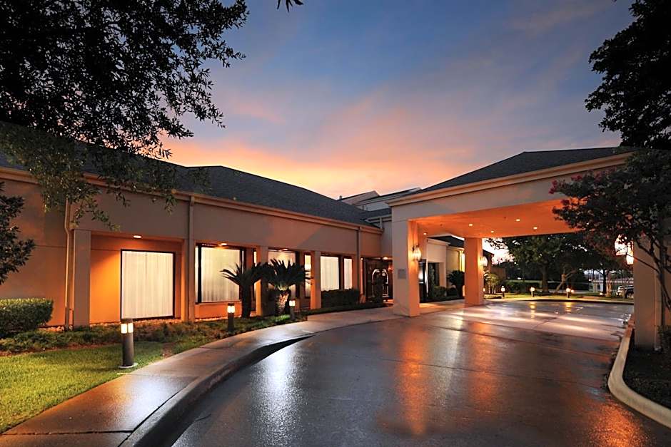 Courtyard by Marriott Houston Hobby Airport