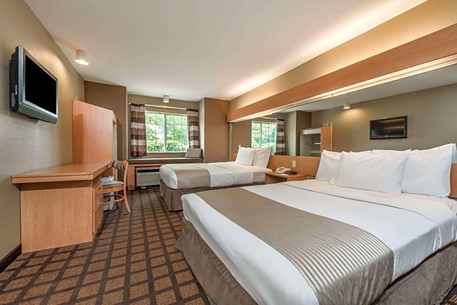 Microtel Inn & Suites By Wyndham West Chester