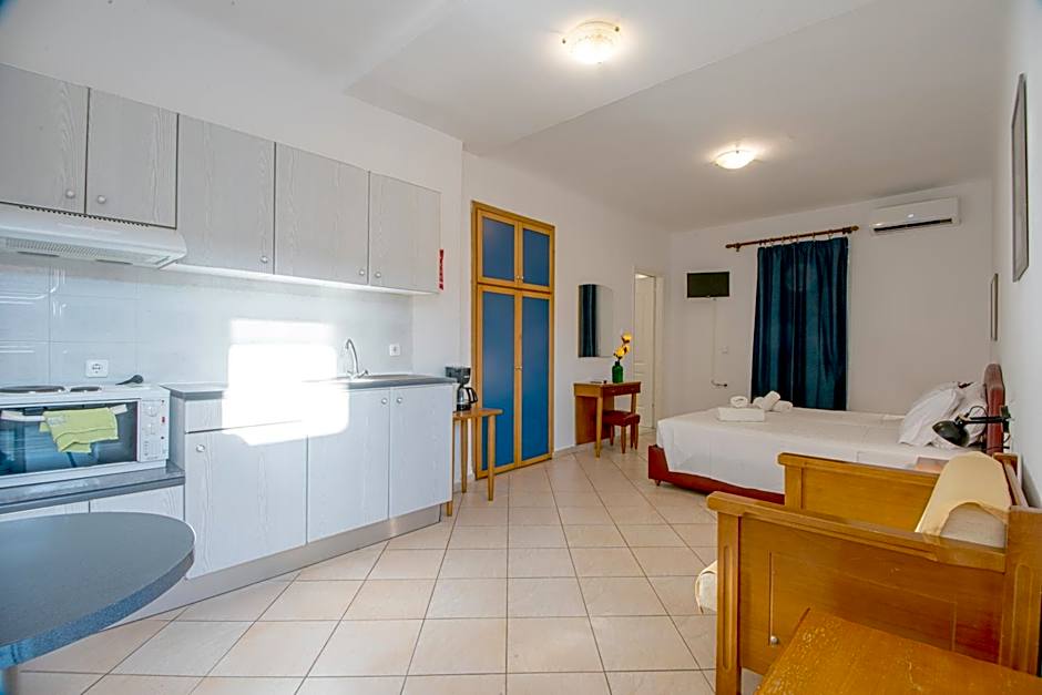 Polydoros Appartments