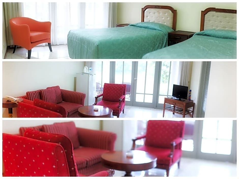 Bungalow Modern Golf & Country Club