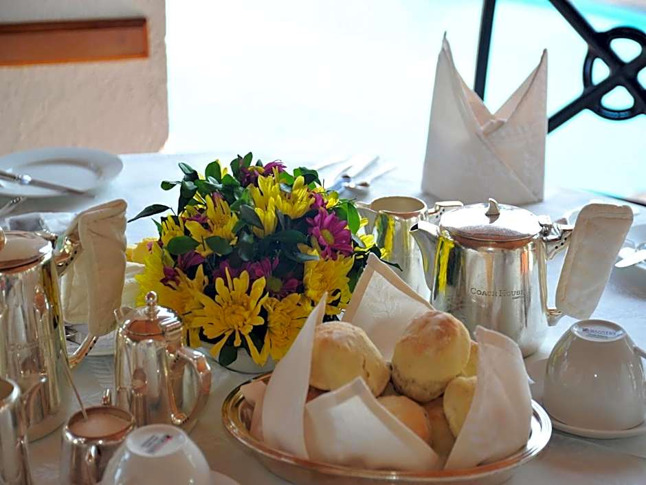 Coach House Hotel & Spa