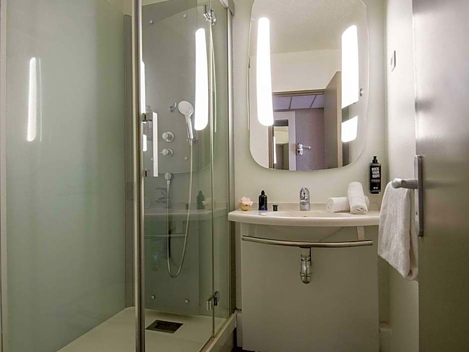 ibis Cannes Plage La Bocca