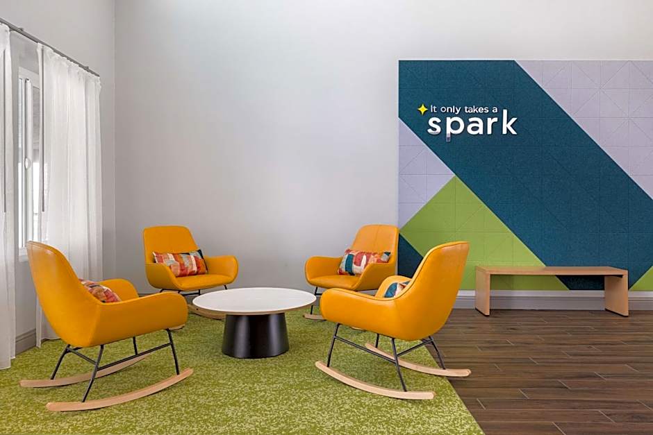 Spark by Hilton Santa Nella