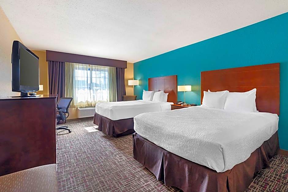 Best Western Plus Venture Inn
