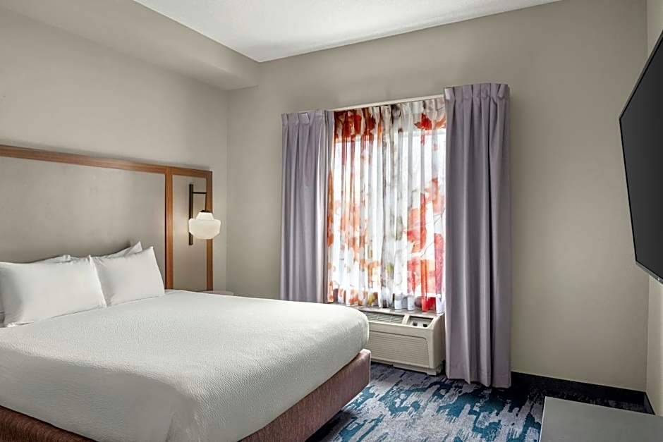 Photo 1 of 4 of 1 Bedroom 1 King Bed with Sofabed Suite, Hearing/Mobility Accessible, Bathtub