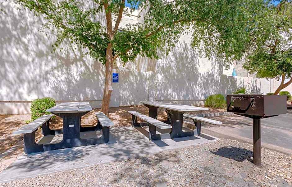 Extended Stay America Suites - Phoenix - Scottsdale - Old Town