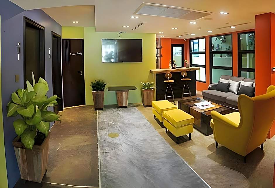 Aspira D Andora Sukhumvit 16