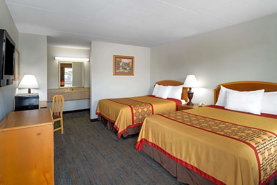 Pigeon Forge Parkway Inn