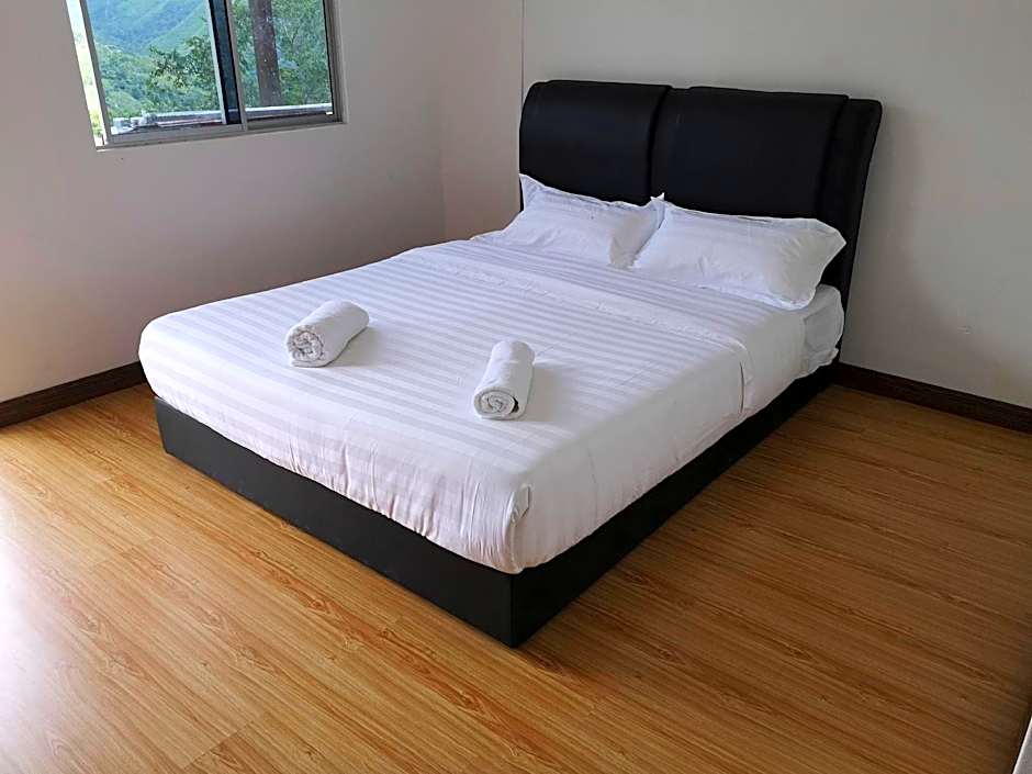Blue Mountain Lodge Kundasang