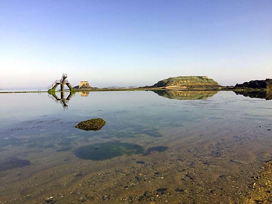 Hôtel La Porte Saint Pierre