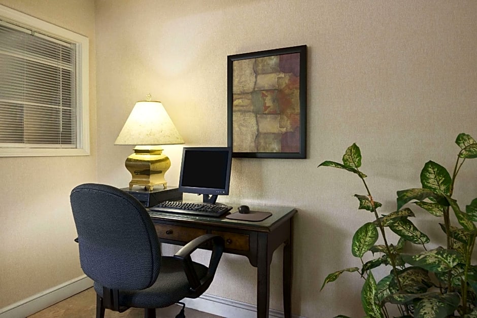 Days Inn by Wyndham Anderson
