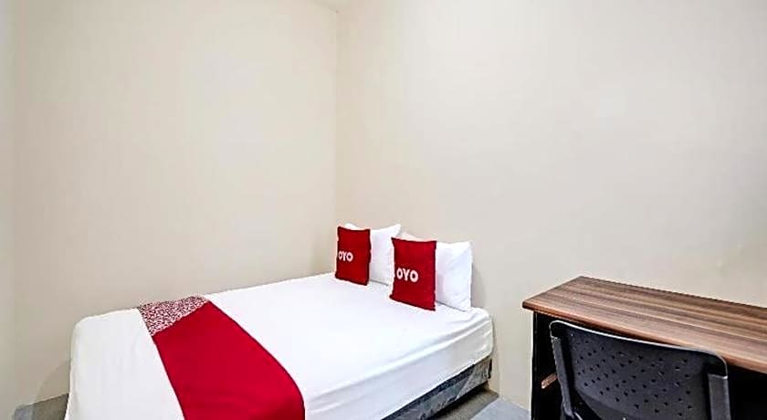OYO 3285 Wonoayu Residence Syariah