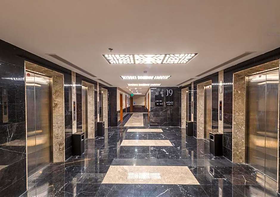 Manazel Al Zaireen Hotel