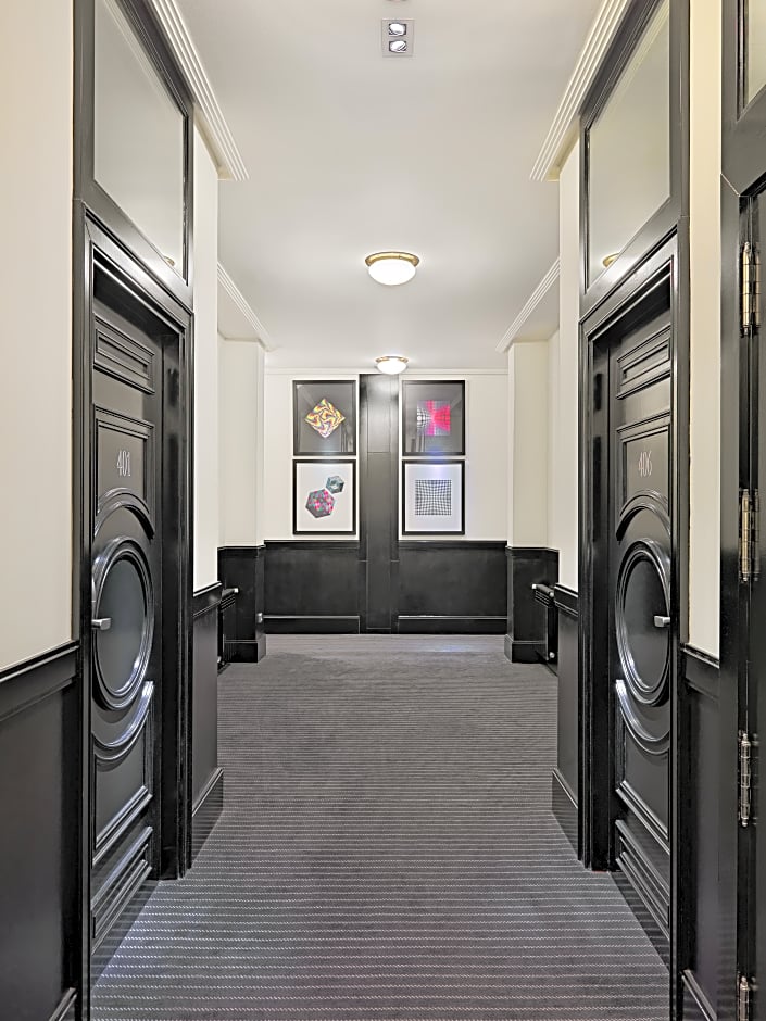 H10 Villa De La Reina