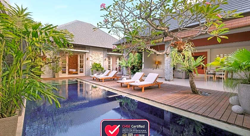 The Wolas Villas