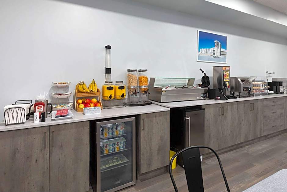 Travelodge by Wyndham Cochrane South