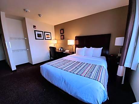Queen Room - Disability Access/Non-Smoking