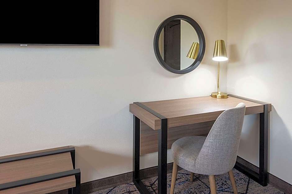 Ramada by Wyndham Modesto Yosemite Area