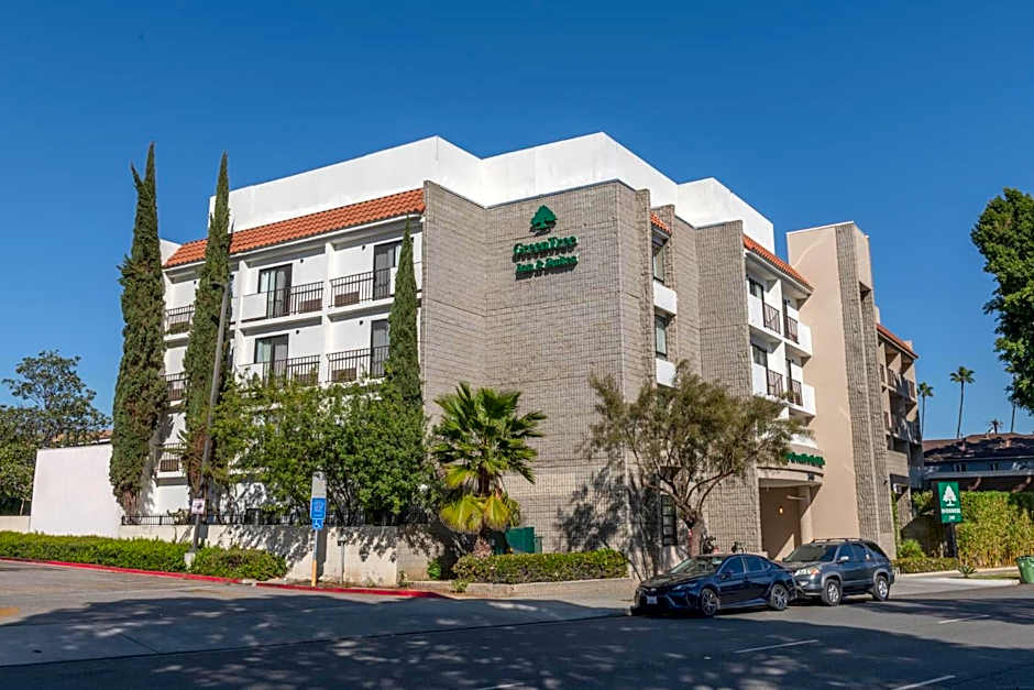 GreenTree Inn & Suites Los Angeles - Alhambra - Pasadena